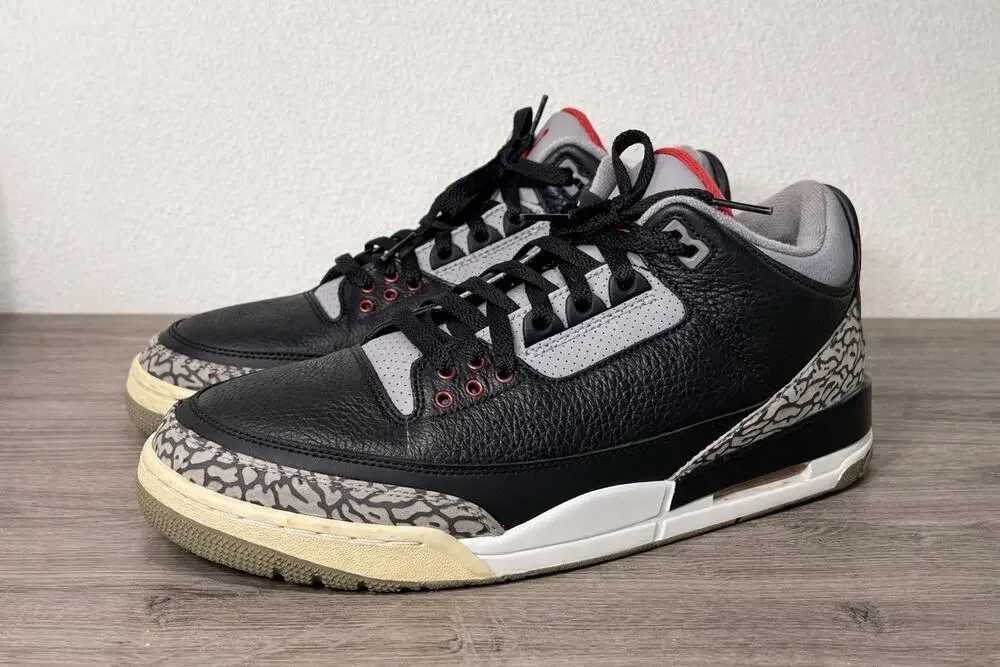 Air Jordan 3 Retro Black Cement 2018 Size 10 854262-012 OG Nike Air 9.5